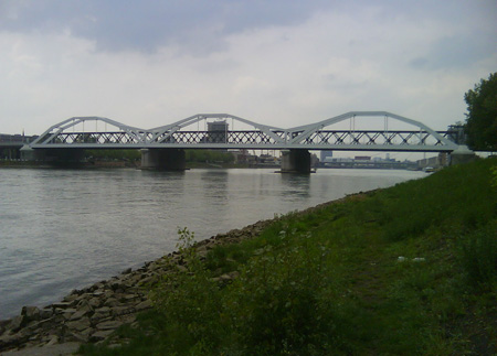 Mannheimer Neckarbrücke